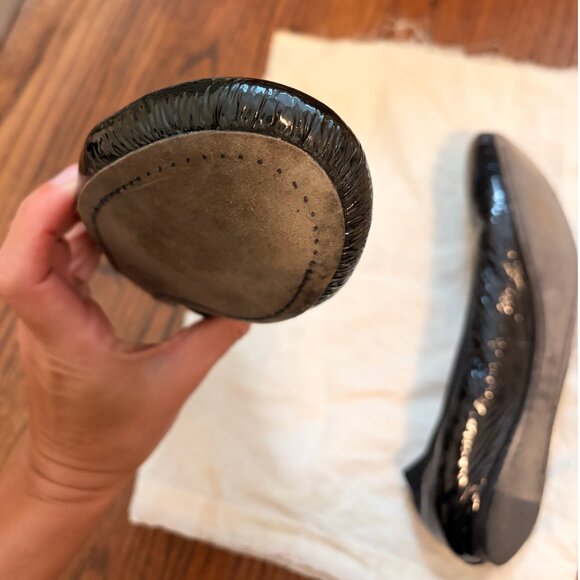 Tory Burch Women’s Caroline 2 Flats – Black Patent – Size 8.5 – Excellent Cond - Picture 5 of 5